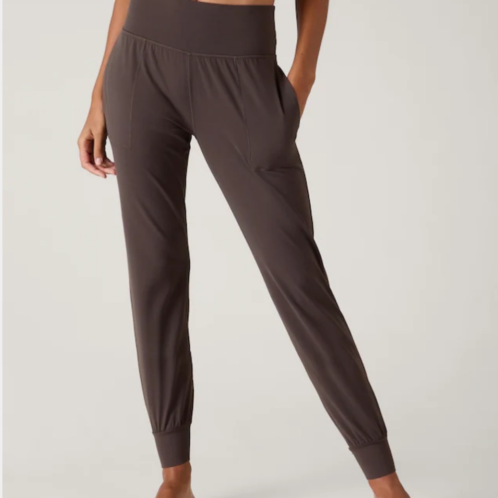 Athleta Salutation Jogger, XLT